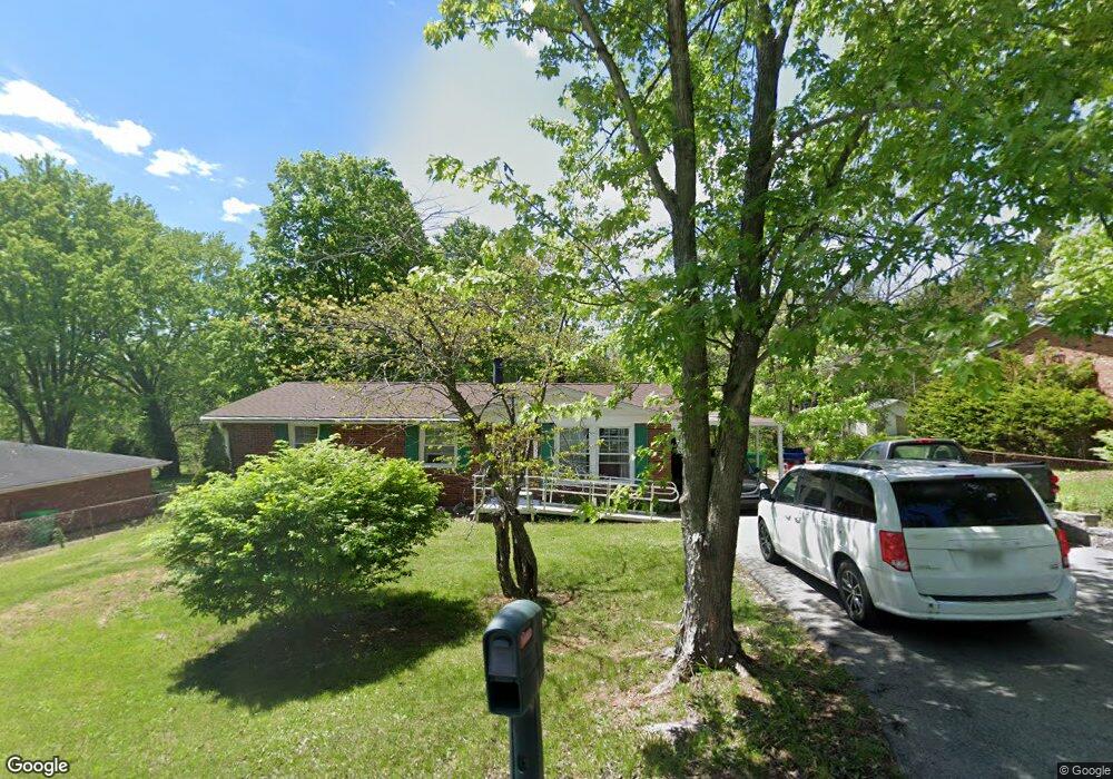 1755 Fitch Dr, Georgetown, IN 47122 - photo 1