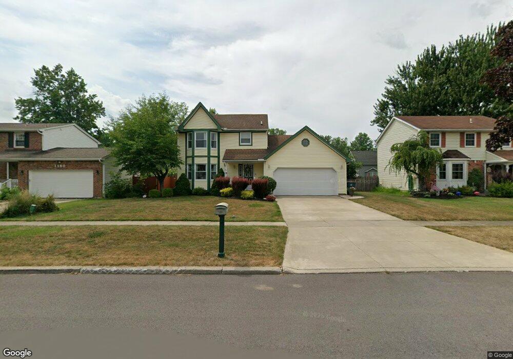 1186 Doebler Dr, North Tonawanda, NY 14120 - photo 1