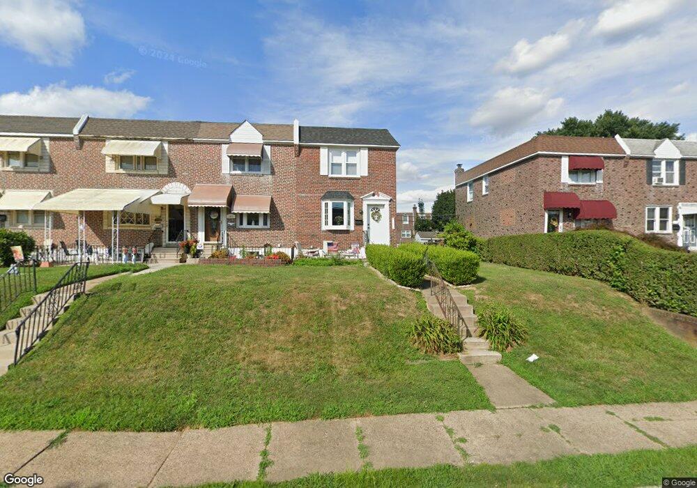 1039 Oakwood Dr, Glenolden, PA 19036 - photo 1