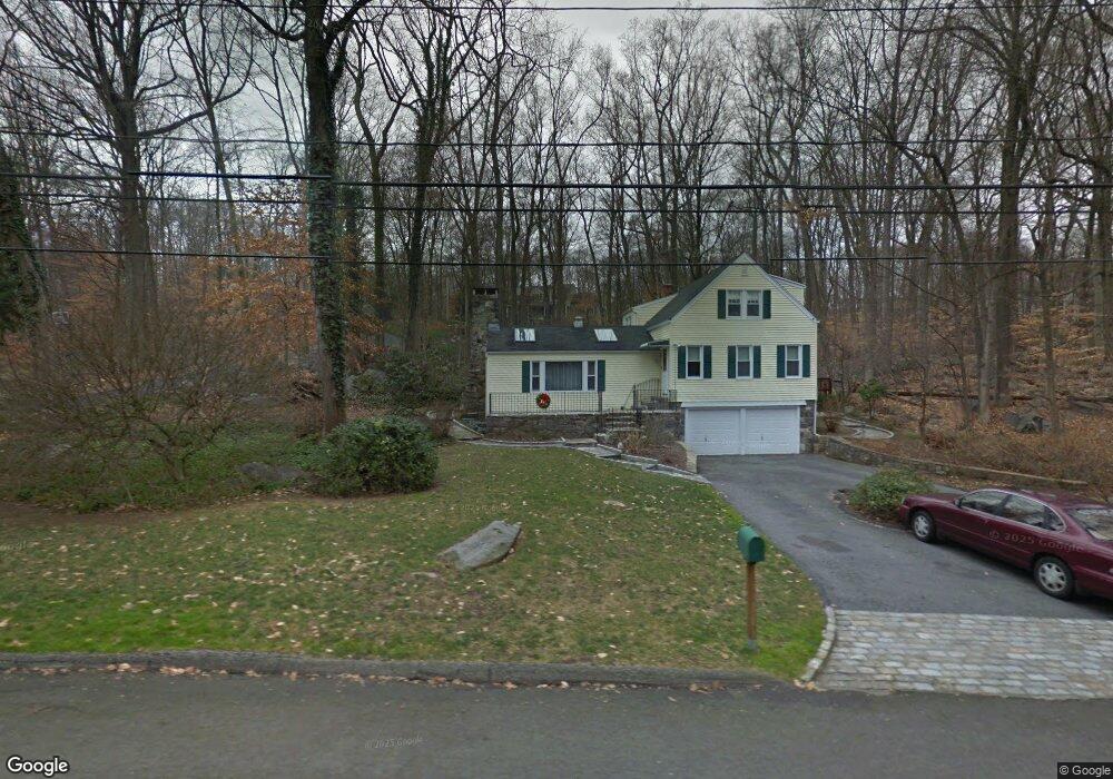 35 Rockridge Ln, Stamford, CT 06903 - photo 1