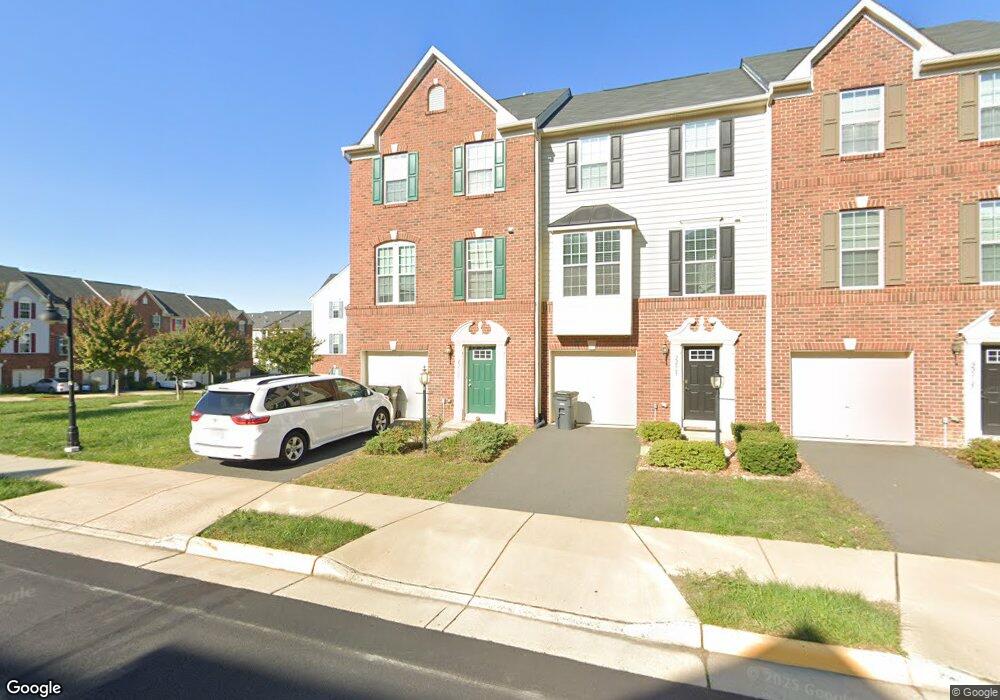 22869 Chestnut Oak Terrace, Sterling, VA 20166 - photo 1