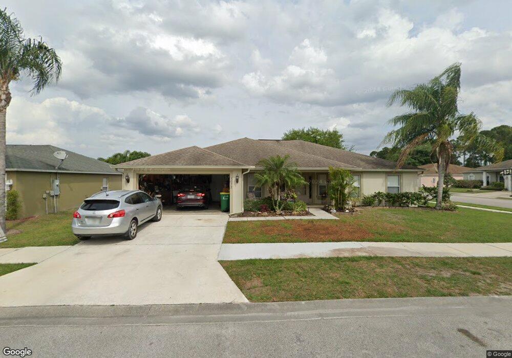 5672 Yaupon Holly Dr, Cocoa, FL 32927 - photo 1