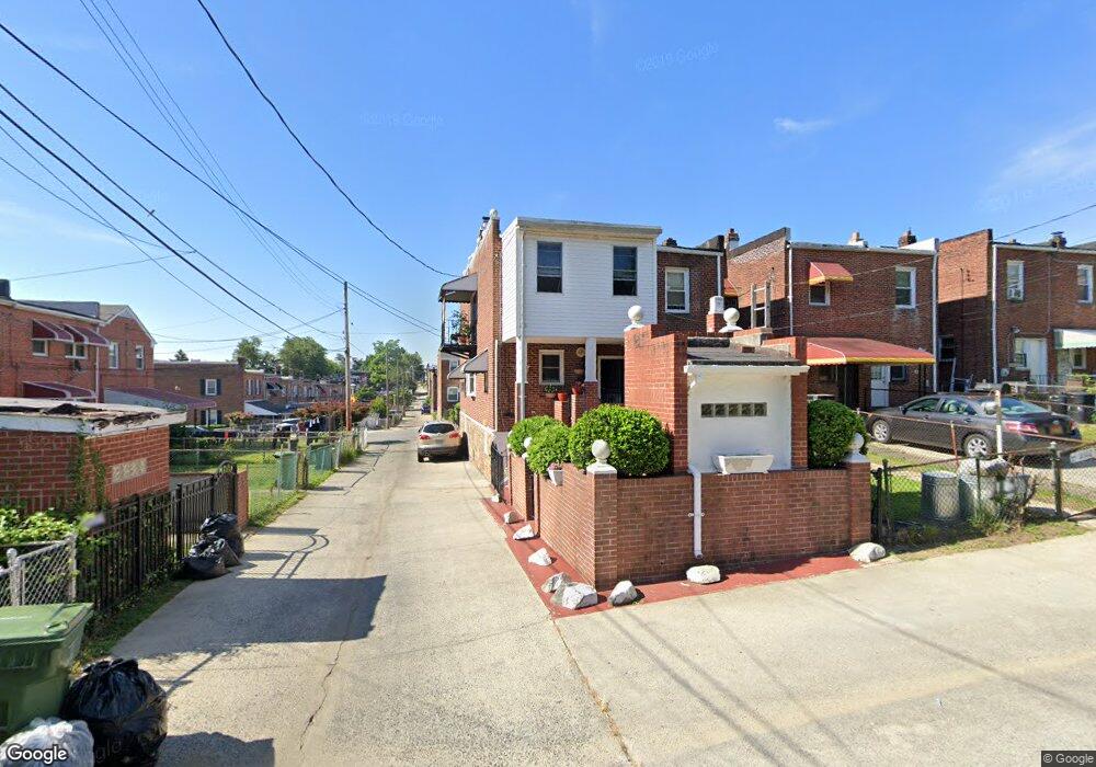3800 Flowerton Rd, Baltimore, MD 21229 - photo 1