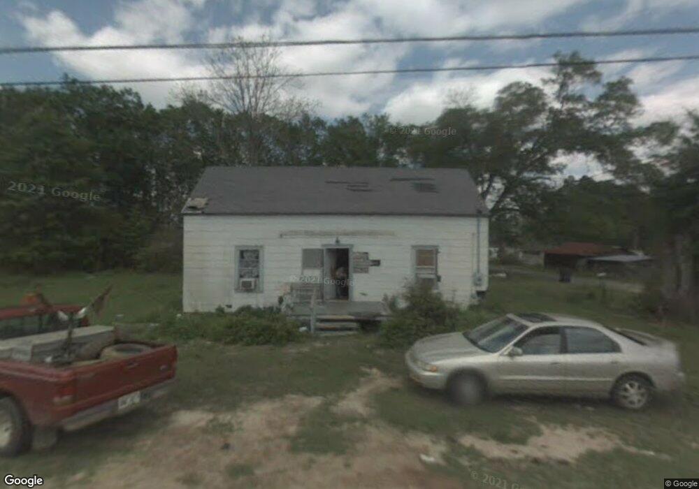 500 Miller Ave, Broxton, GA 31519 - photo 1