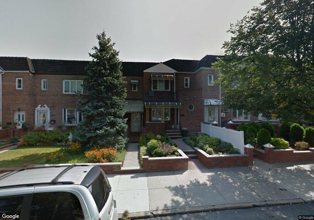 62-05 80th St, Flushing, NY 11379 - photo 1