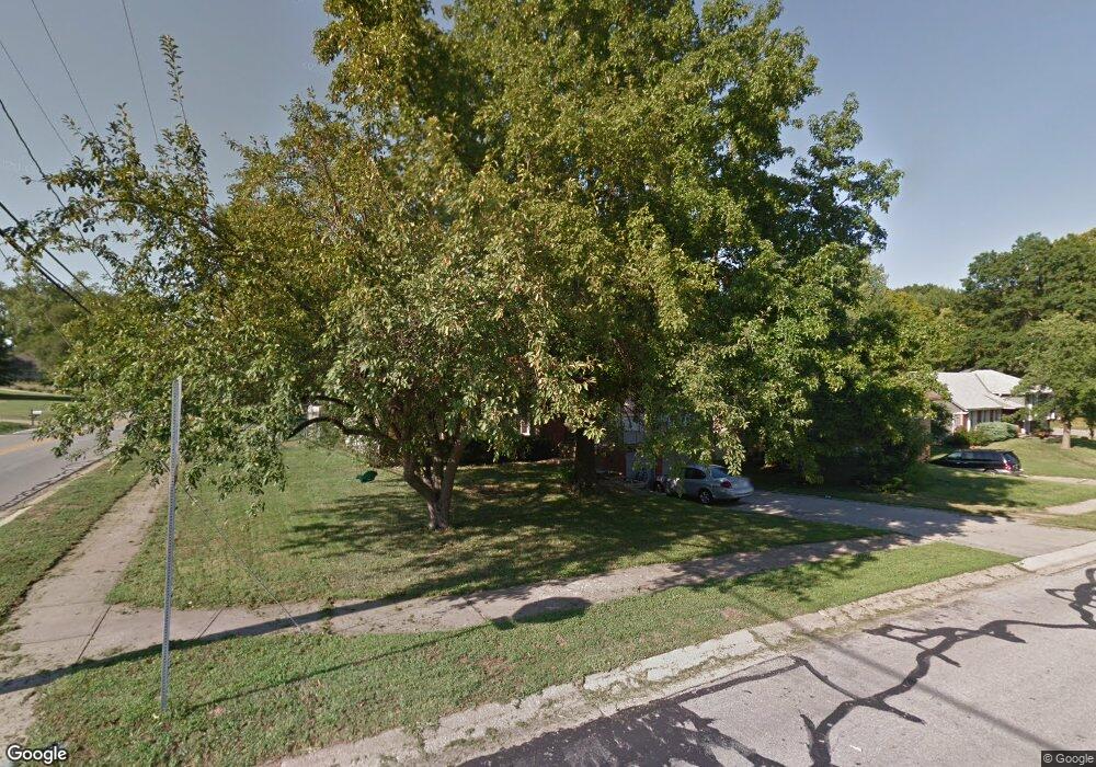 11816 W 51st St, Shawnee, KS 66203 - photo 1