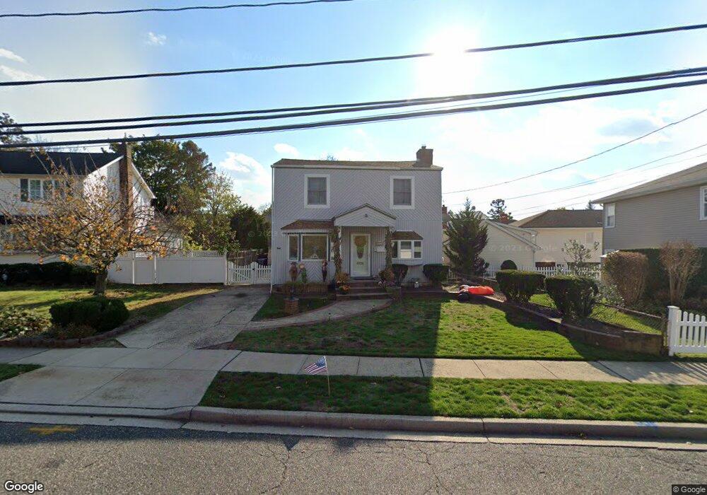 182 Arrow St unit House, Oceanside, NY 11572 - photo 1