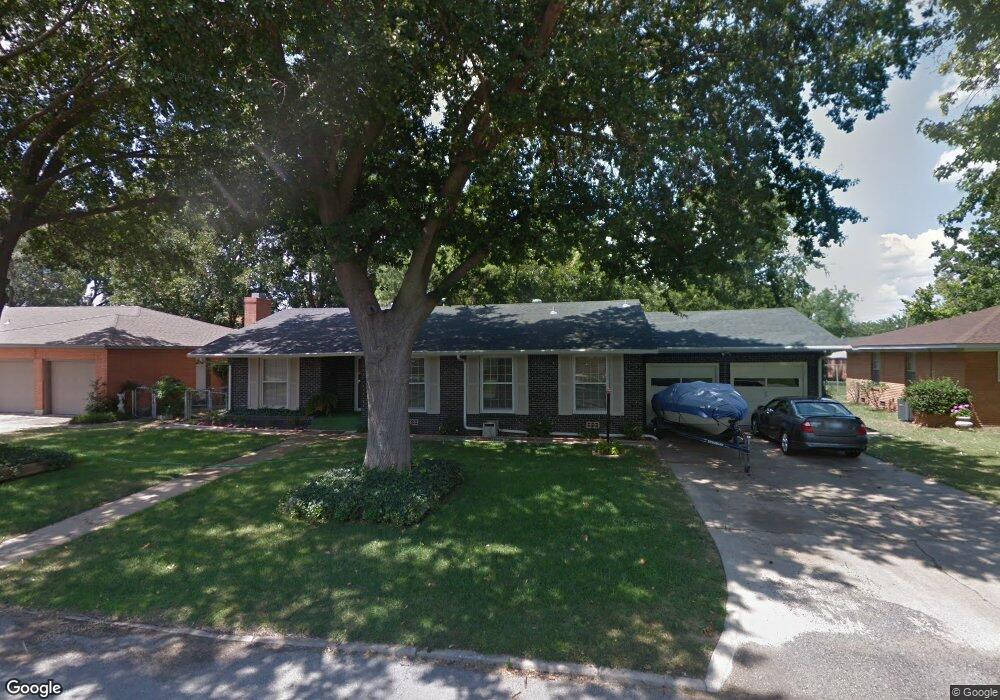 1737 Tiverton St, Ardmore, OK 73401 - photo 1