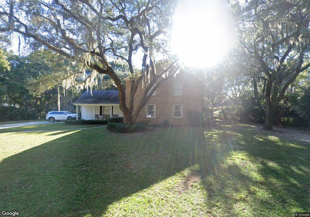 102 Five Pounds Rd, Saint Simons Island, GA 31522 - photo 1
