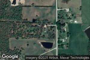 18225 Oasis Dr, Phillipsburg, MO 65722