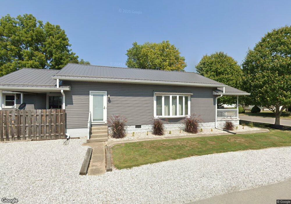 402 Columbia Ave, Tipton, IN 46072 - photo 1