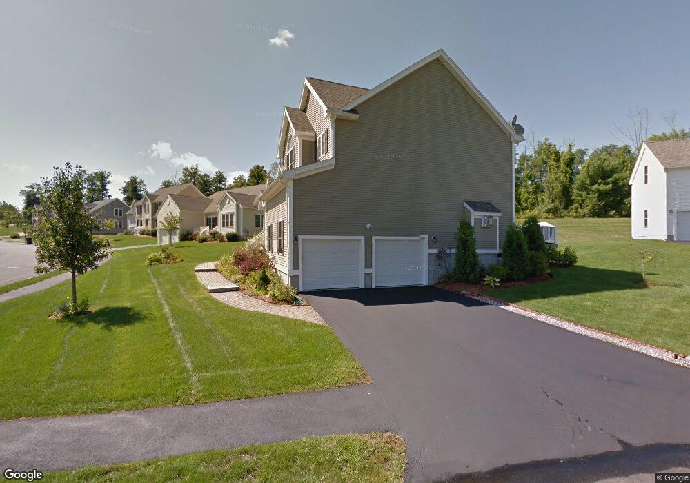 7 Prestwick Trail unit U5, Nashua, NH 03062 - photo 1