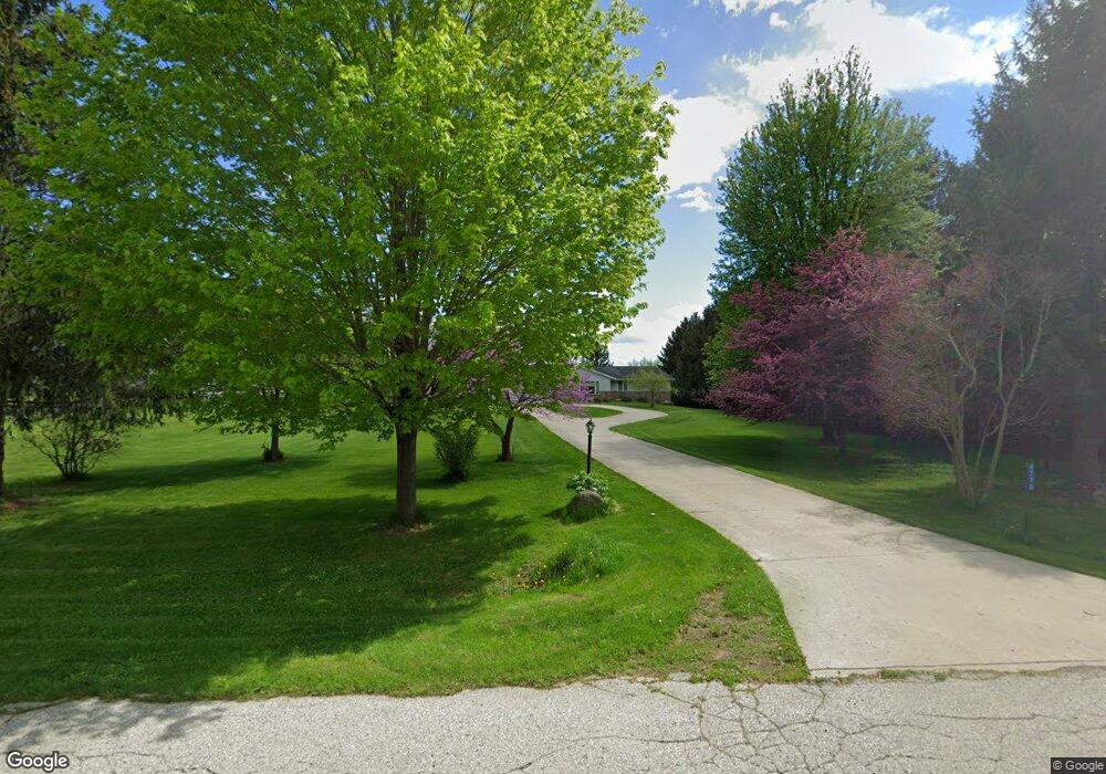 4770 Susan Lee Ct, West Bend, WI 53090 - photo 1