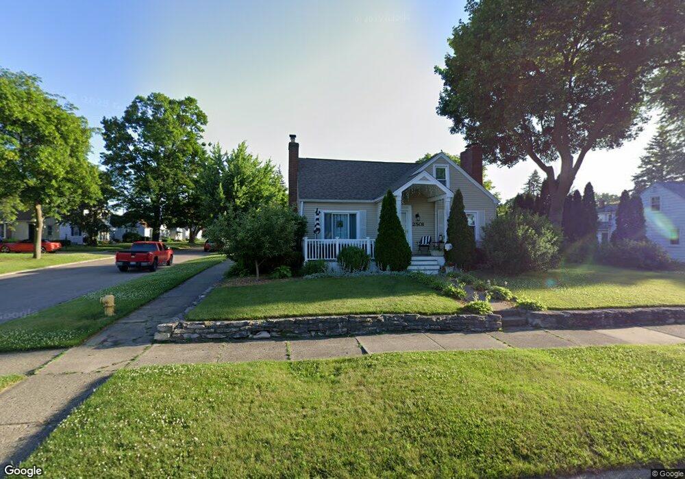 2501 Windemere Ave, Flint, MI 48503 - photo 1