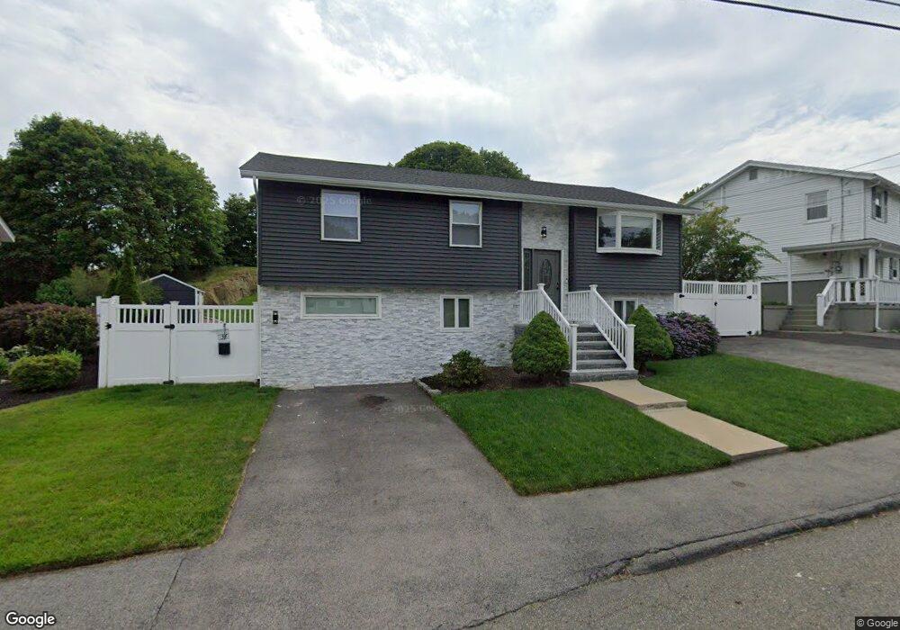 34 Sable Rd, Salem, MA 01970 - photo 1