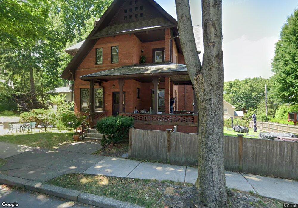 9 Billings Park, Newton, MA 02458 - photo 1