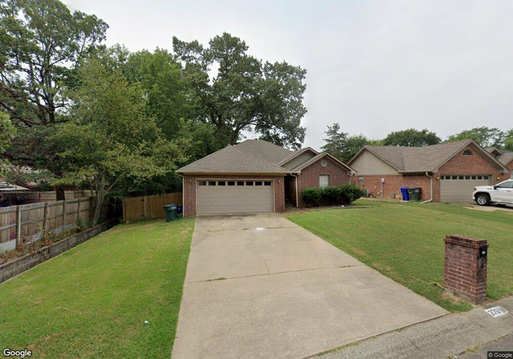 270 Pickwicket Dr, Conway, AR 72034 - photo 1