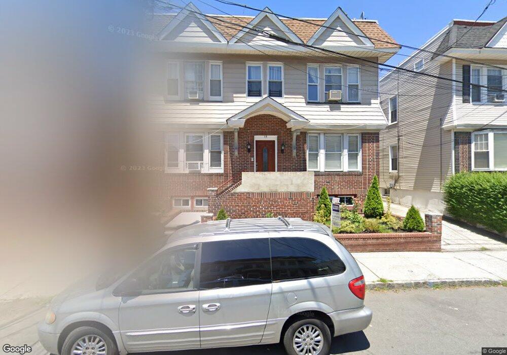 17 Nelson Place unit 2 R, Maplewood, NJ 07040 - photo 1