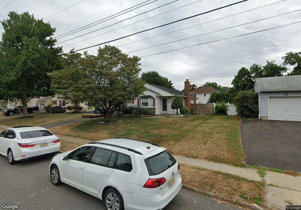 17 Lawrence Place, Freehold, NJ 07728 - photo 1