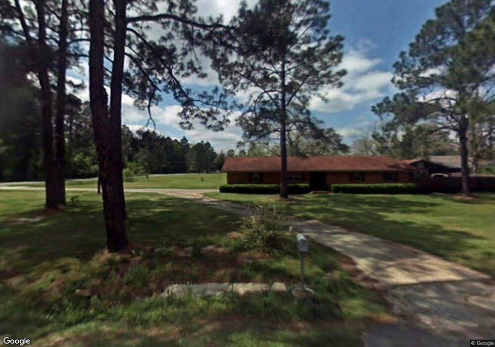 401 Ocmulgee St E, Broxton, GA 31519 - photo 1