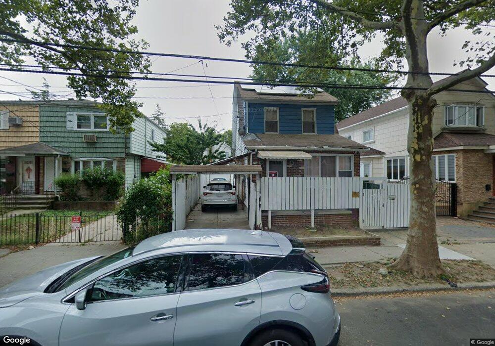 16016 73rd Ave, Fresh Meadows, NY 11366 - photo 1