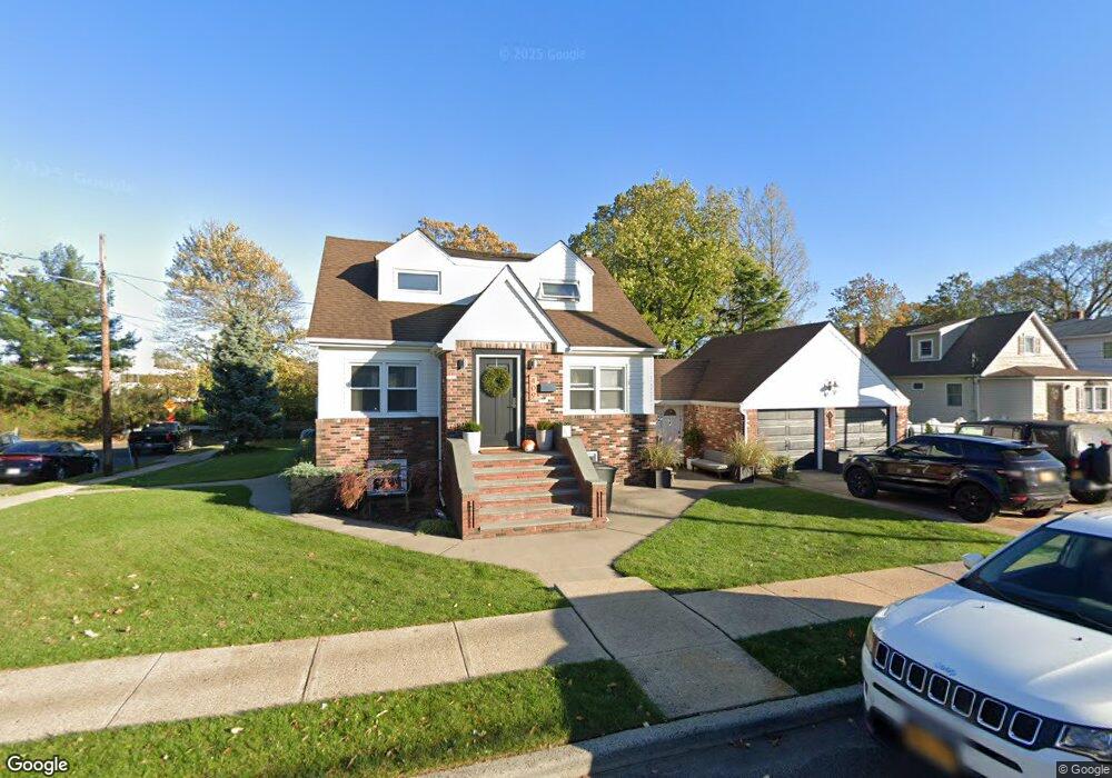 409 Doris Ave, Franklin Square, NY 11010 - photo 1