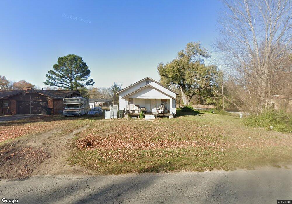 601 Lake Rd, Henryetta, OK 74437 - photo 1