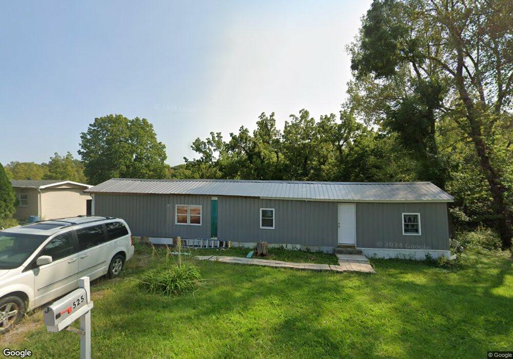 525 Locust St, Columbus Junction, IA 52738 - photo 1