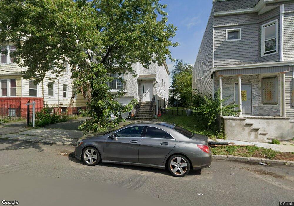305 W Runyon St, Newark, NJ 07108 - photo 1
