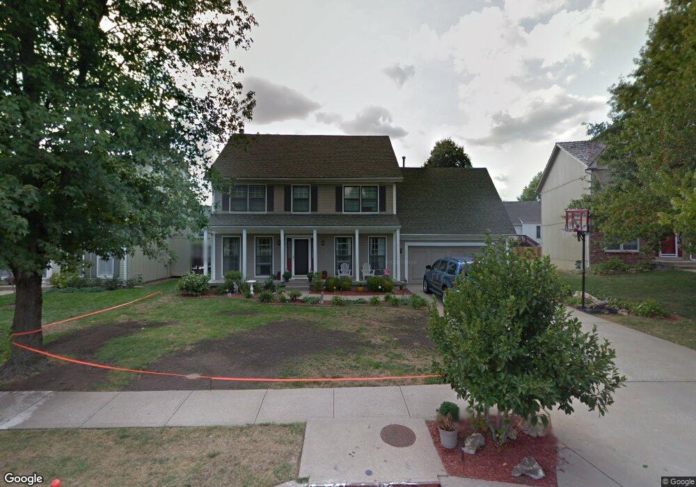 8210 Legler Rd, Lenexa, KS 66219 - photo 1