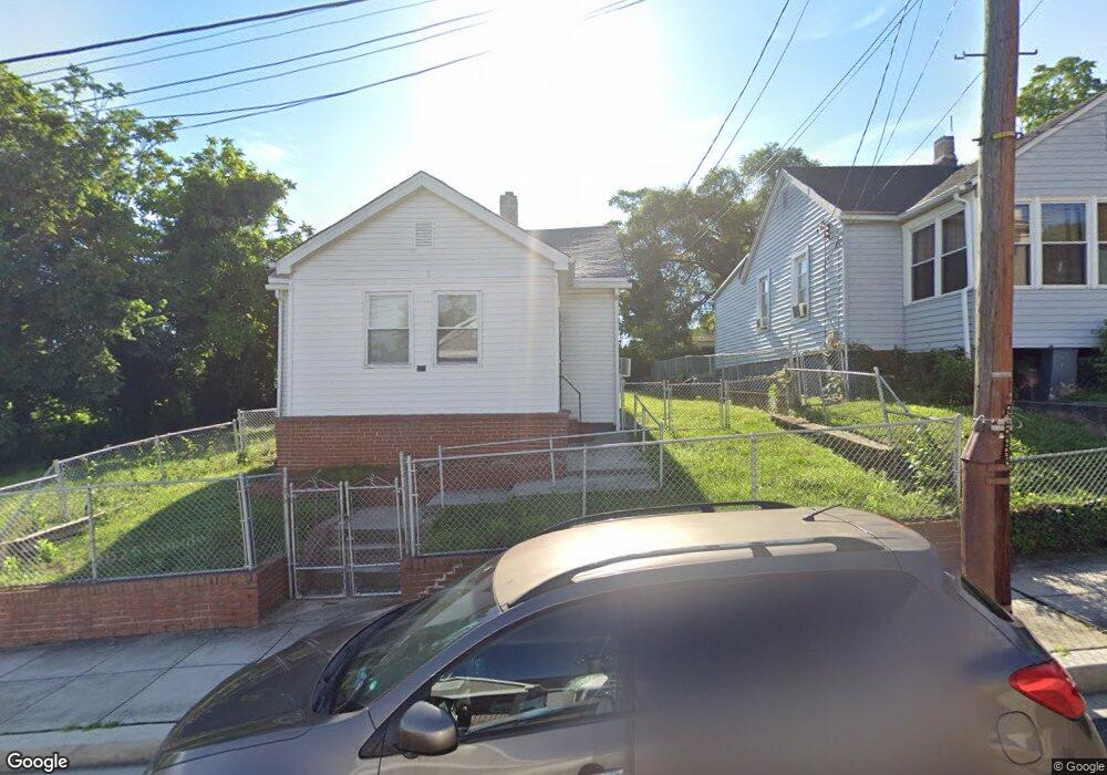 917 47th Place NE, Washington, DC 20019 - photo 1