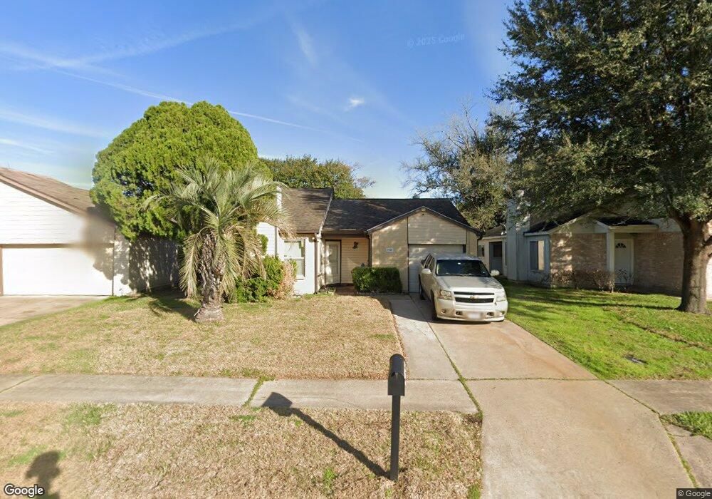 7610 Pepperbrook Dr, Houston, TX 77041 - photo 1