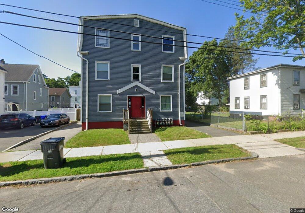 39 Hampden St, Springfield, MA 01151 - photo 1