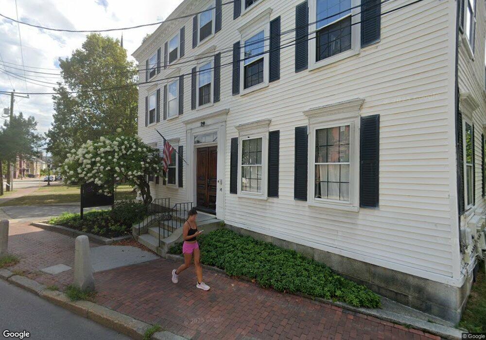 147 Middle St unit 2 of 2, Portsmouth, NH 03801 - photo 1