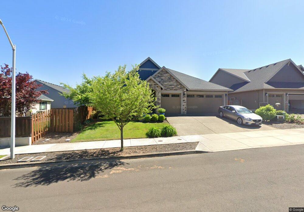 1227 NE 16th Ave, Canby, OR 97013 - photo 1