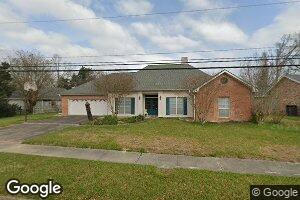103 Bridgeway Dr, Lafayette, LA 70506