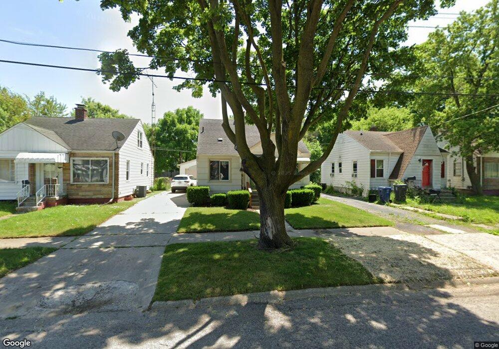 1121 Ossington Ave, Flint, MI 48507 - photo 1