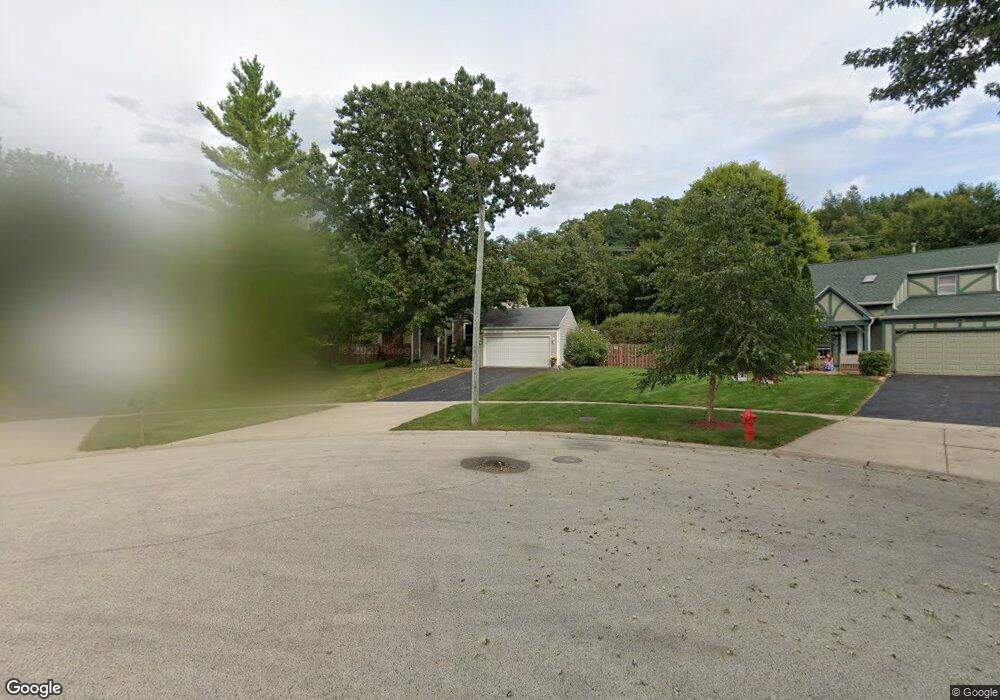 1725 Dana Point, Algonquin, IL 60102 - photo 1