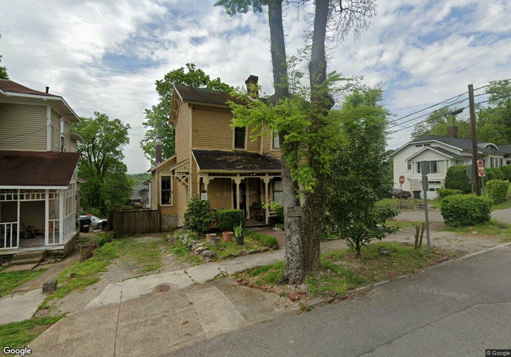 417 W 6th St, Columbia, TN 38401 - photo 1