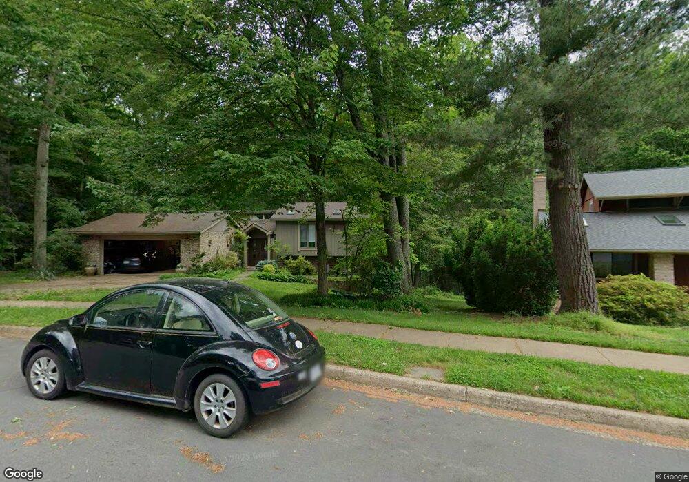 10612 Fiesta Rd, Fairfax, VA 22032 - photo 1