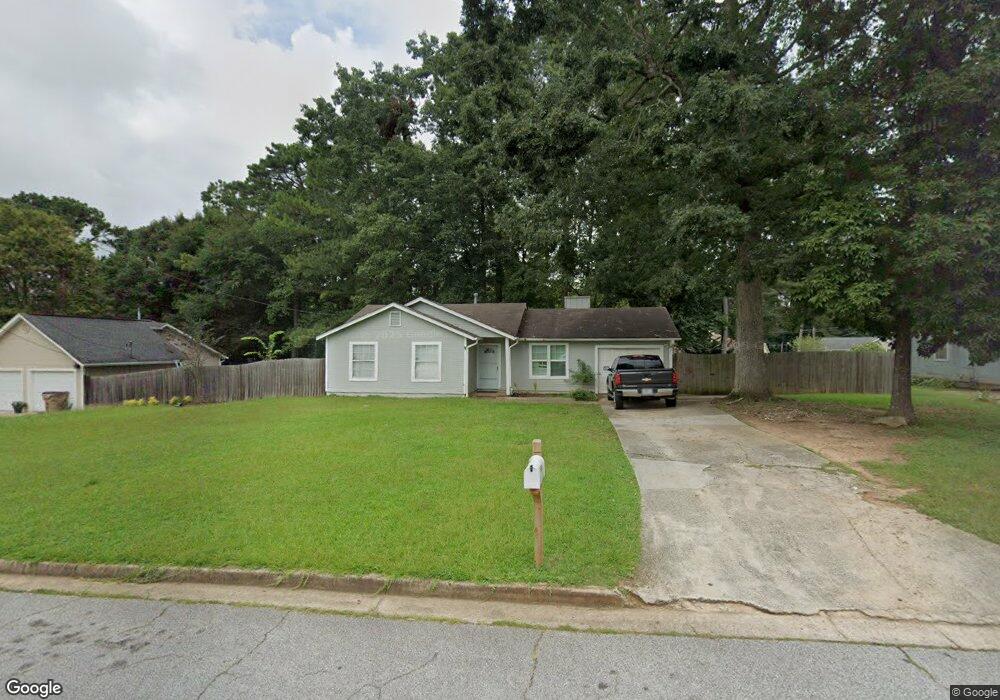 10362 Wisteria Ln, Jonesboro, GA 30238 - photo 1