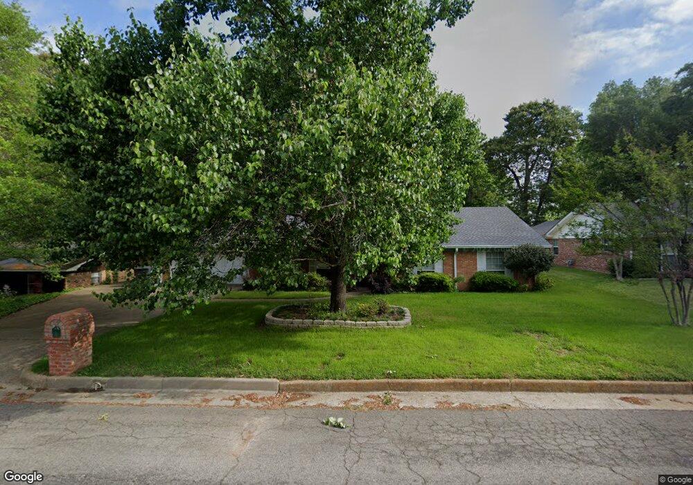 1126 Balmoral Dr, Tyler, TX 75703 - photo 1