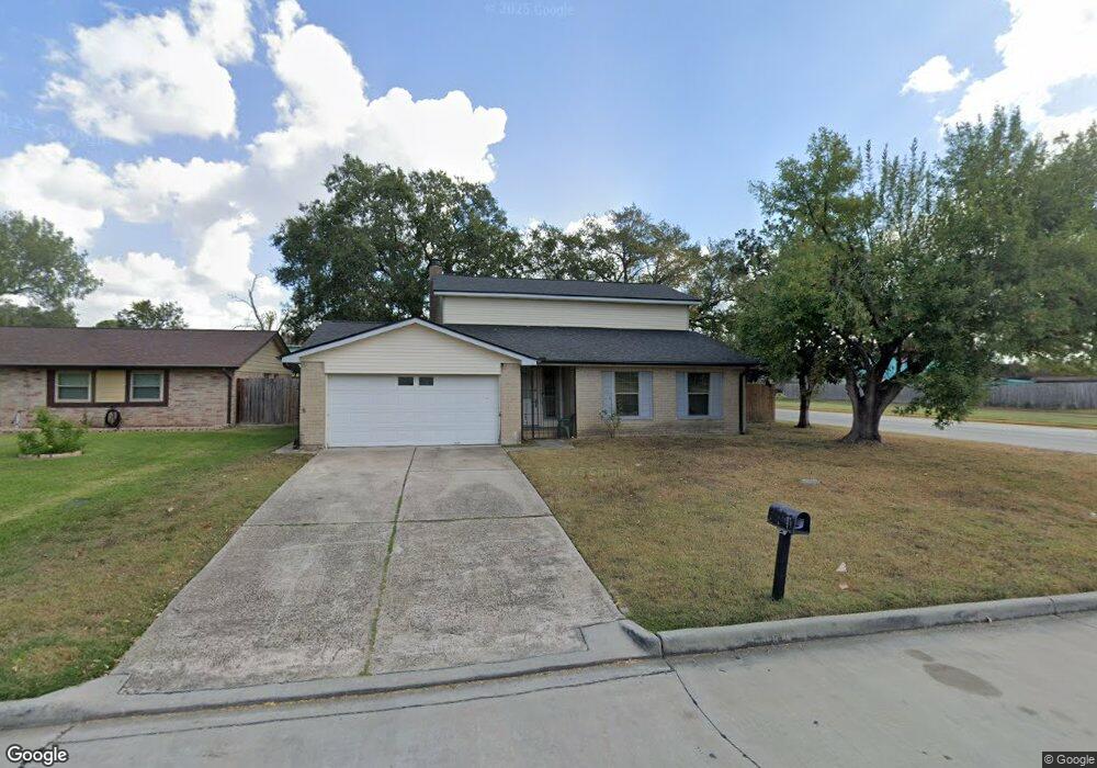 8402 Carriage Creek Dr, Houston, TX 77064 - photo 1