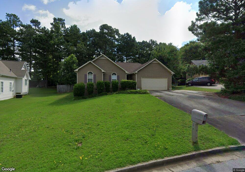 10484 Iron Gate Ln unit 11, Jonesboro, GA 30238 - photo 1