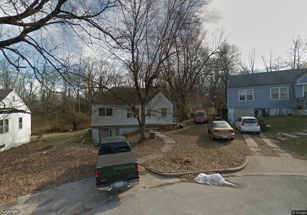 932 Great Oaks Dr, Rolla, MO 65401 - photo 1