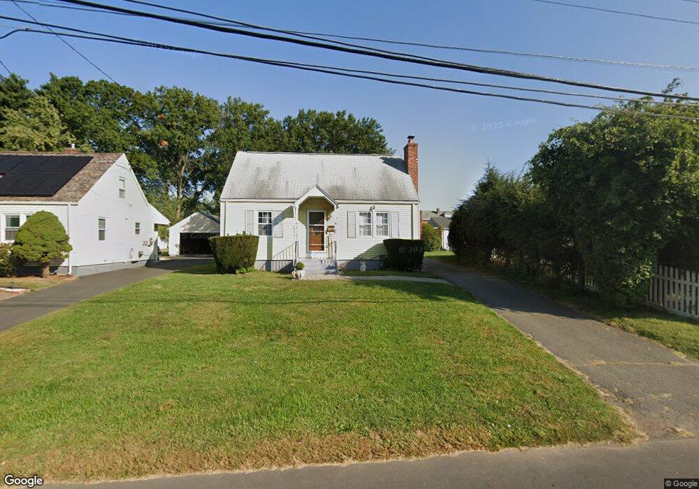 8 Carol Rd, West Hartford, CT 06110 - photo 1