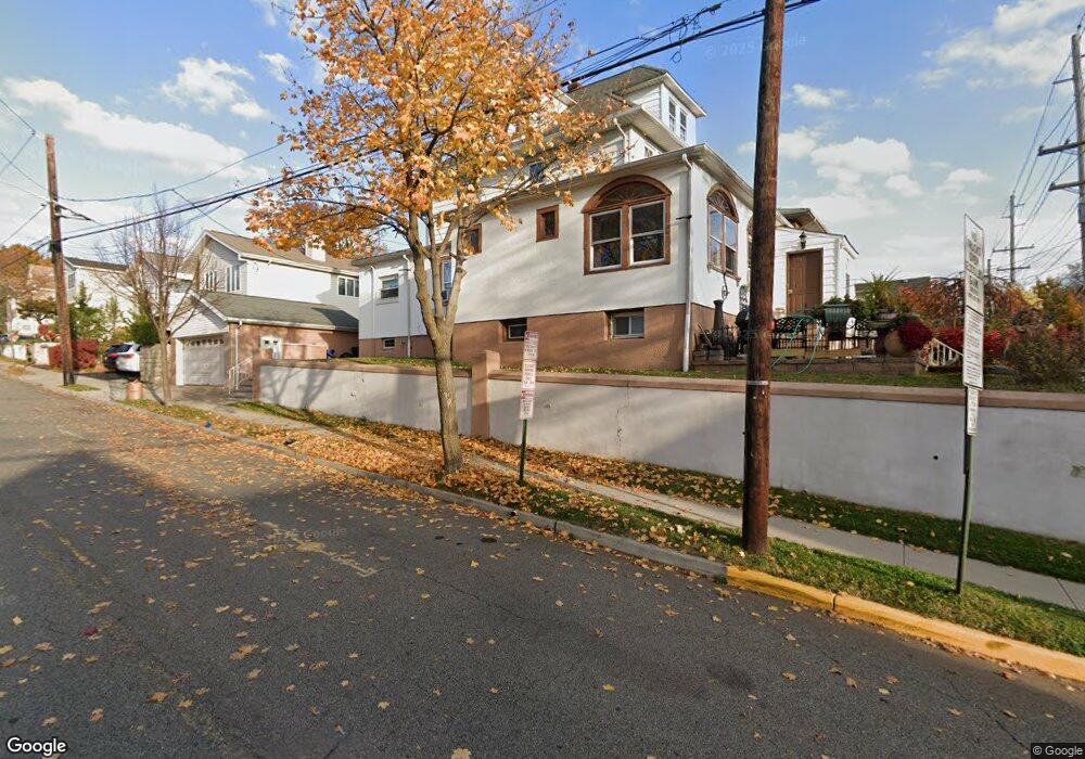 547 Hoboken Rd, Carlstadt, NJ 07072 - photo 1