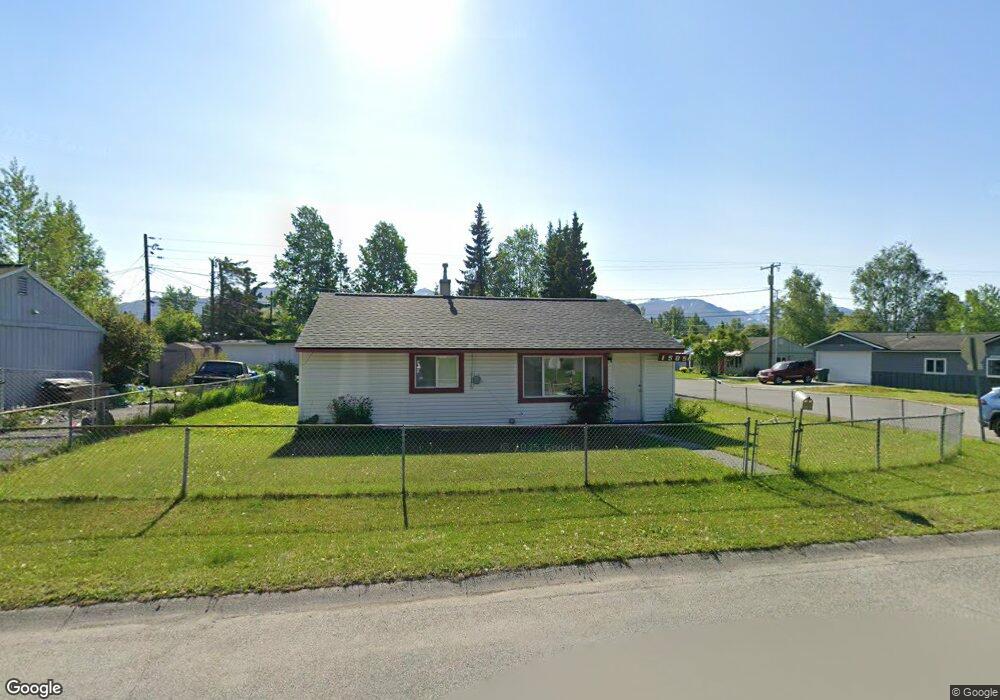 1505 Twining Dr, Anchorage, AK 99504 - photo 1