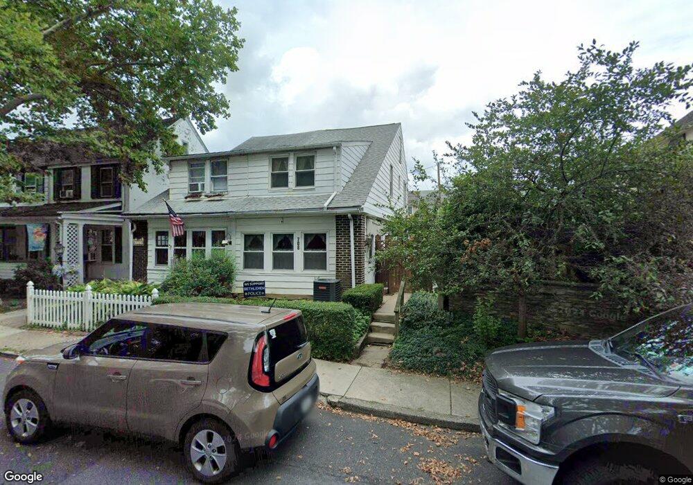 708 Hawthorne Rd, Bethlehem, PA 18018 - photo 1