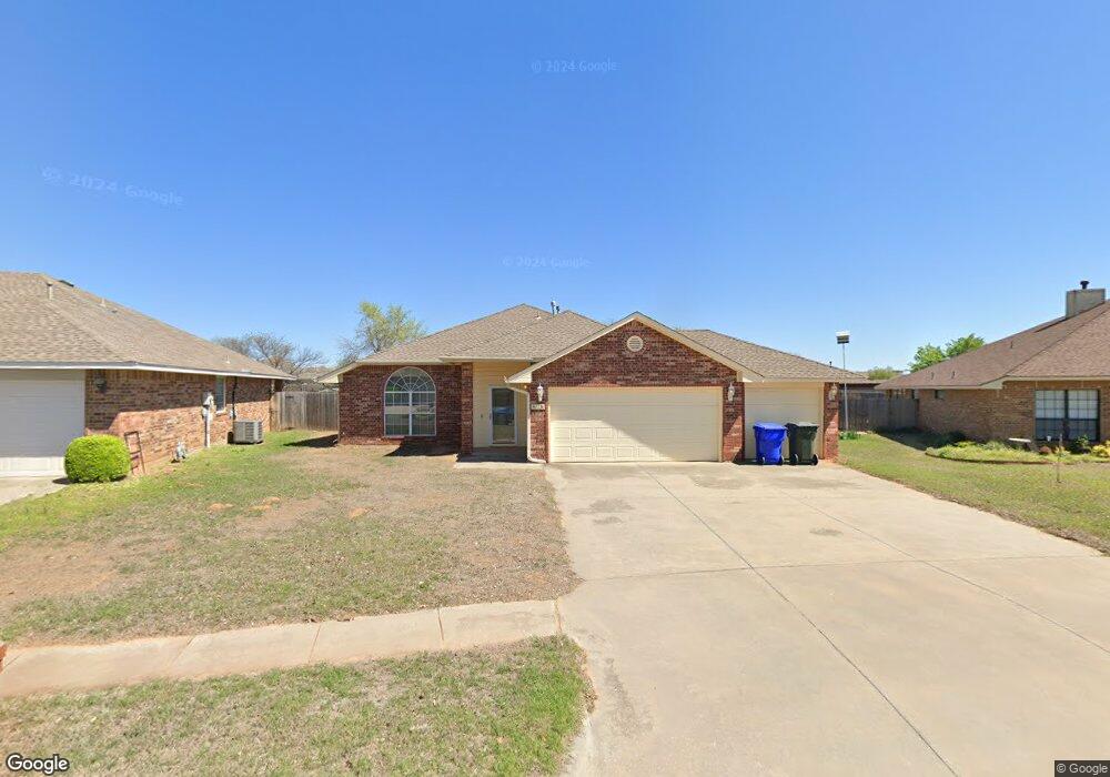 4113 Goshawk Dr, Norman, OK 73072 - photo 1